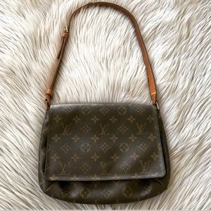 LOUIS VUITTON Musette Tango Shoulder Bag